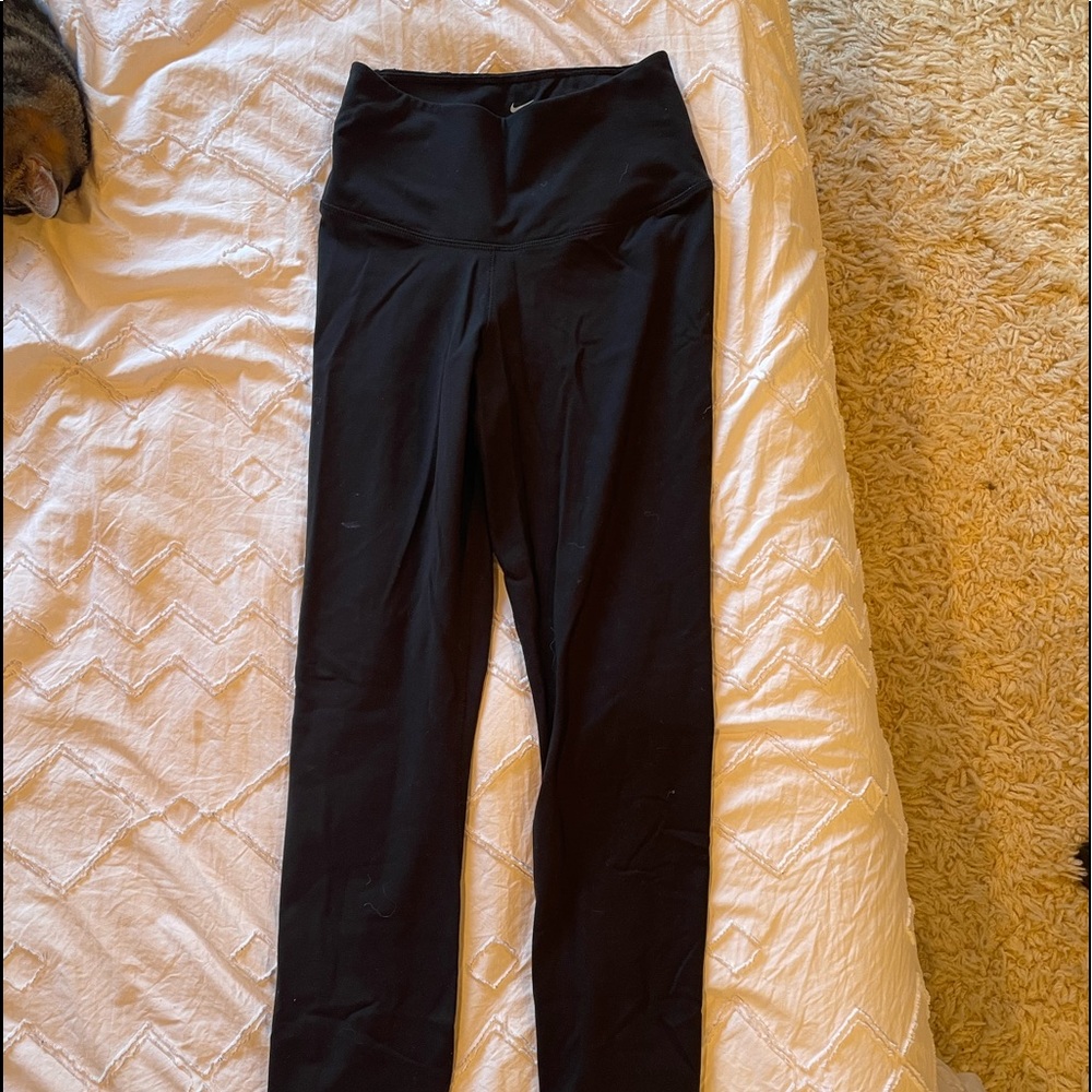 Nike black leggings